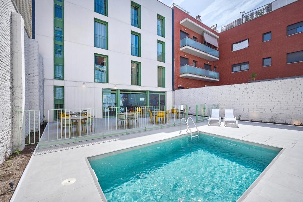 Hostelfly Fira Barcelona