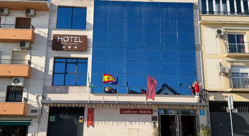 HOTEL DON RAMIRO