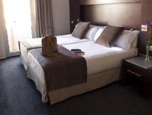 Hotel Madanis