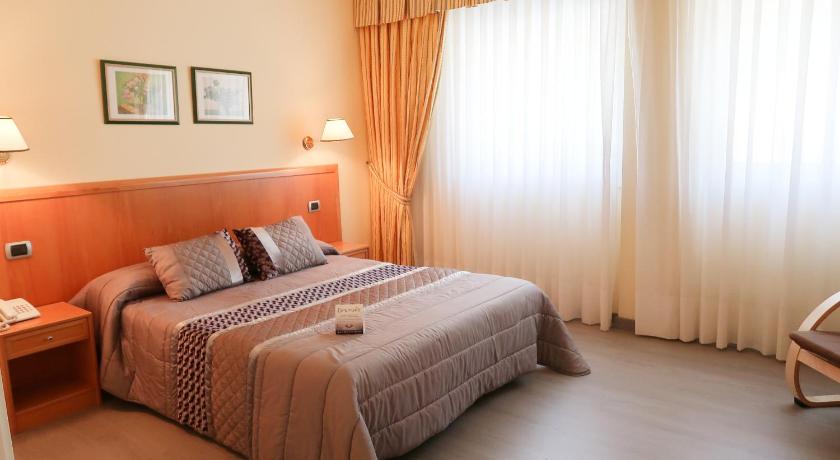 Hotel O Camino