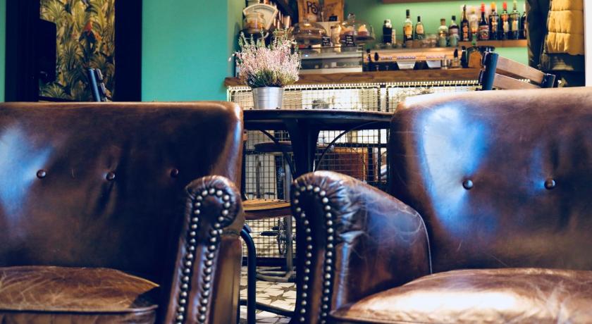 Winederful Hostel & Cafe